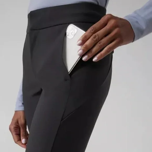 Athleta Stellar Flare Trouser Women’s Size 22 Black - Picture 5 of 11